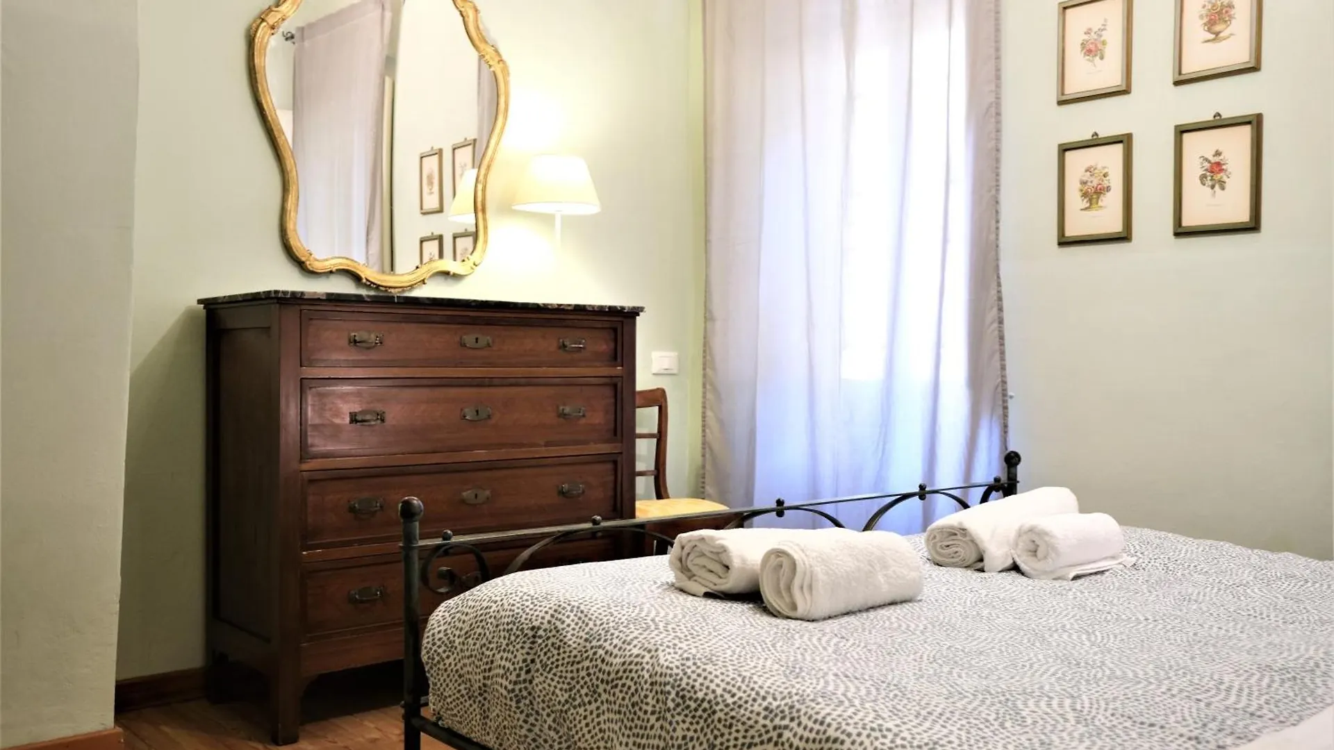 Wine Apartments Florence Nebbiolo